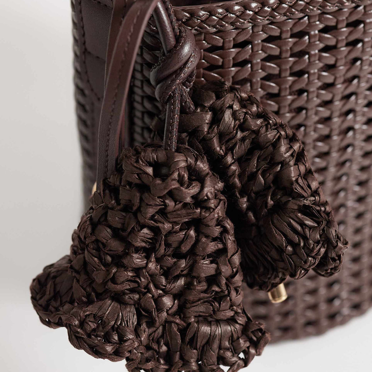 River Island Metal Handle Woven Bucket Bag in Brown