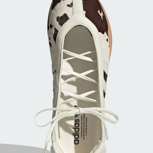 Adidas TAEKWONDO MEI BALLERINA - Ankle cuff ballet pumps - aurora coffee ftwr white gum size 38