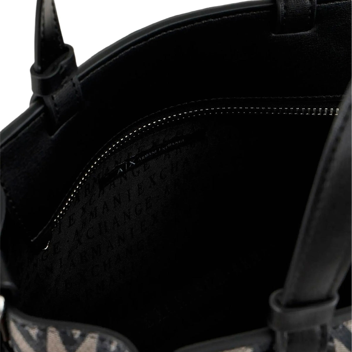Armani Exchange logo-plaque tote bag