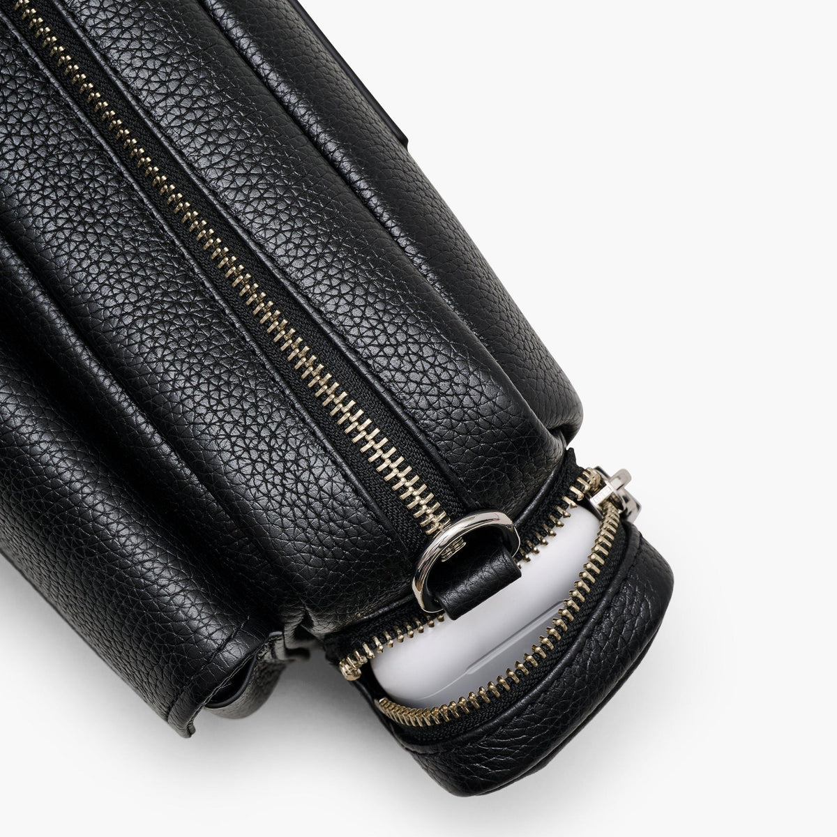 Marc Jacobs The Cargo leather shoulder bag in black