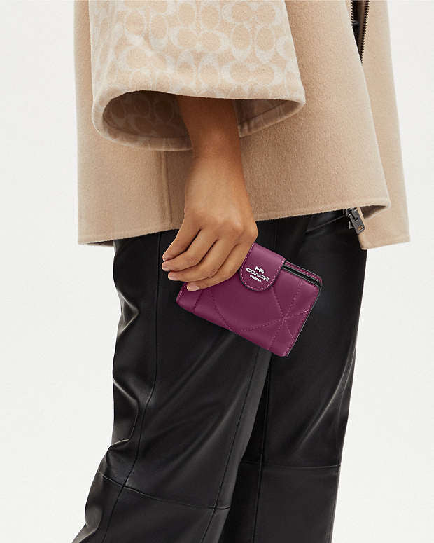 Coach Medium Corner Zip Wallet With Puffy Diamond Quilting