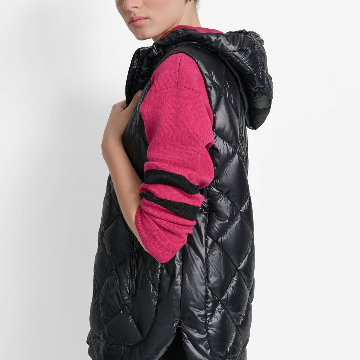 DKNY QUILTED HOODED VEST size M