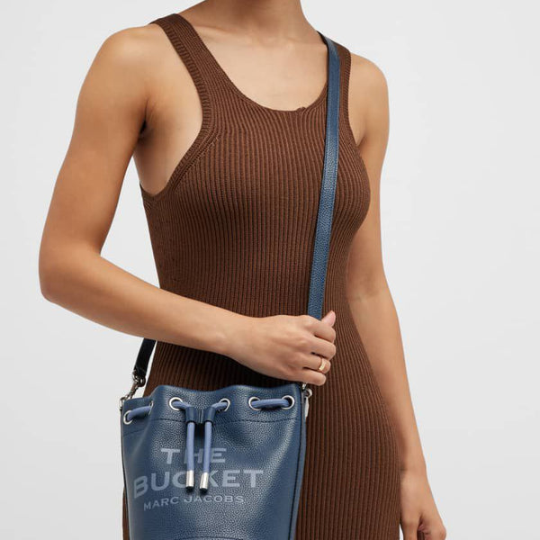 THE LEATHER BUCKET BAG MARC JACOBS