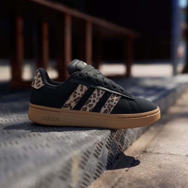 ADIDAS GRAND COURT ALPHA 00S SHOES SIZE 39