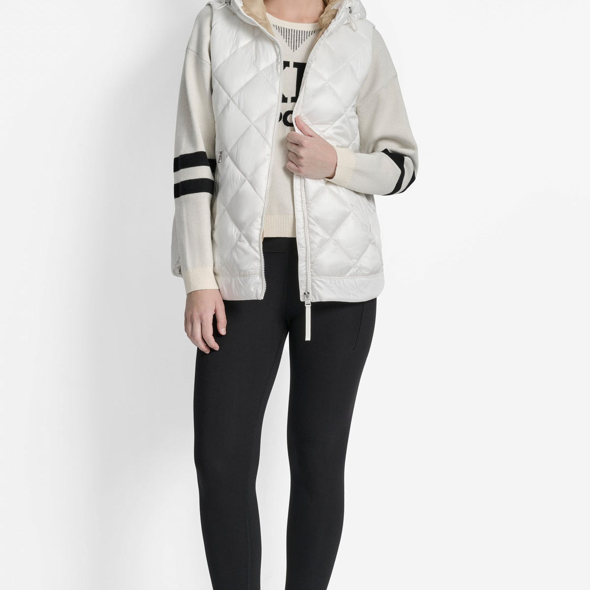 DKNY QUILTED HOODED VEST size L