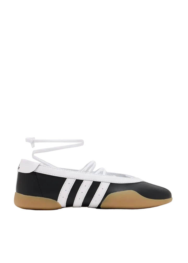 Adidas Taekwondo Mei Shoes in Black