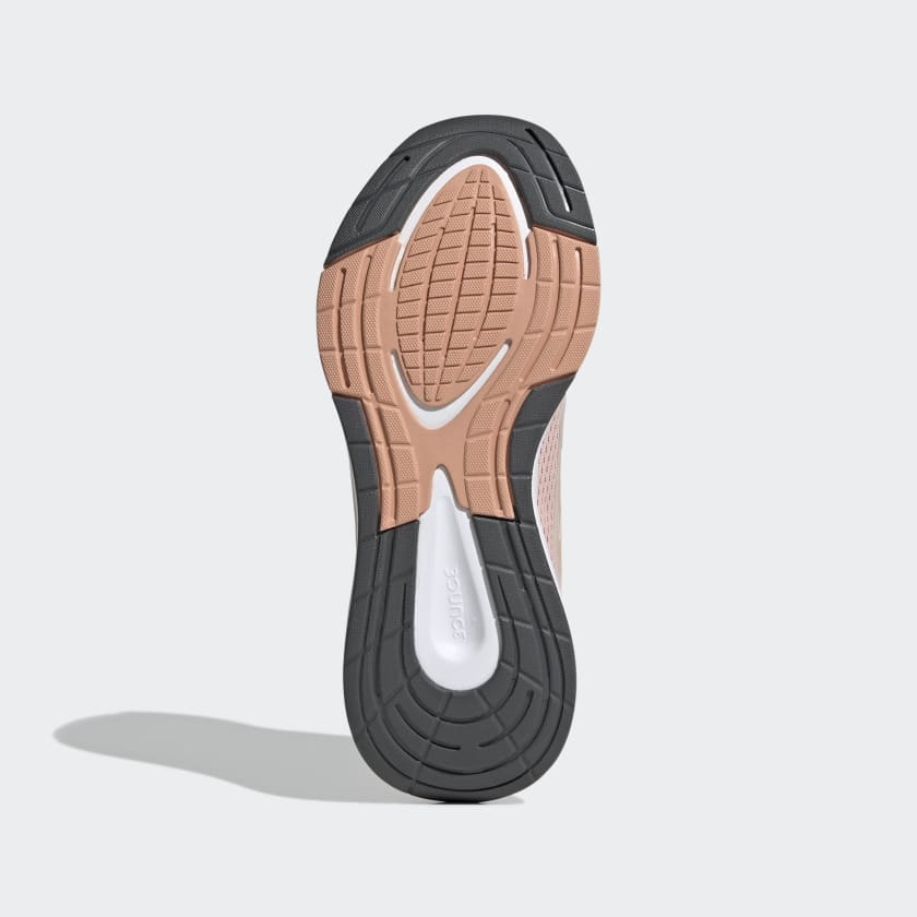 Adidas women’s EQ21 RUN SHOES size 39.5