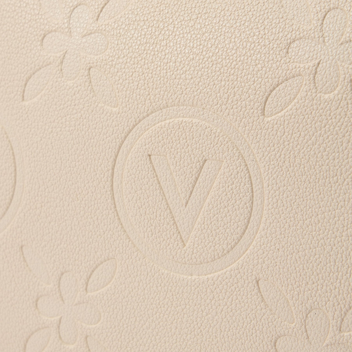 Valentino Bags
SAMBA RE - Handbag - ecru