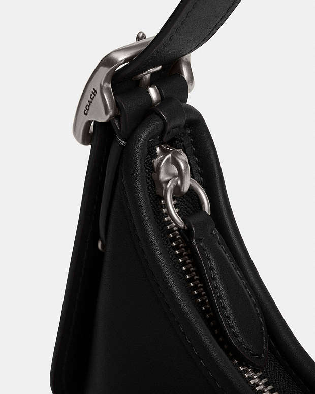 Coach Hamptons Hobo Bag