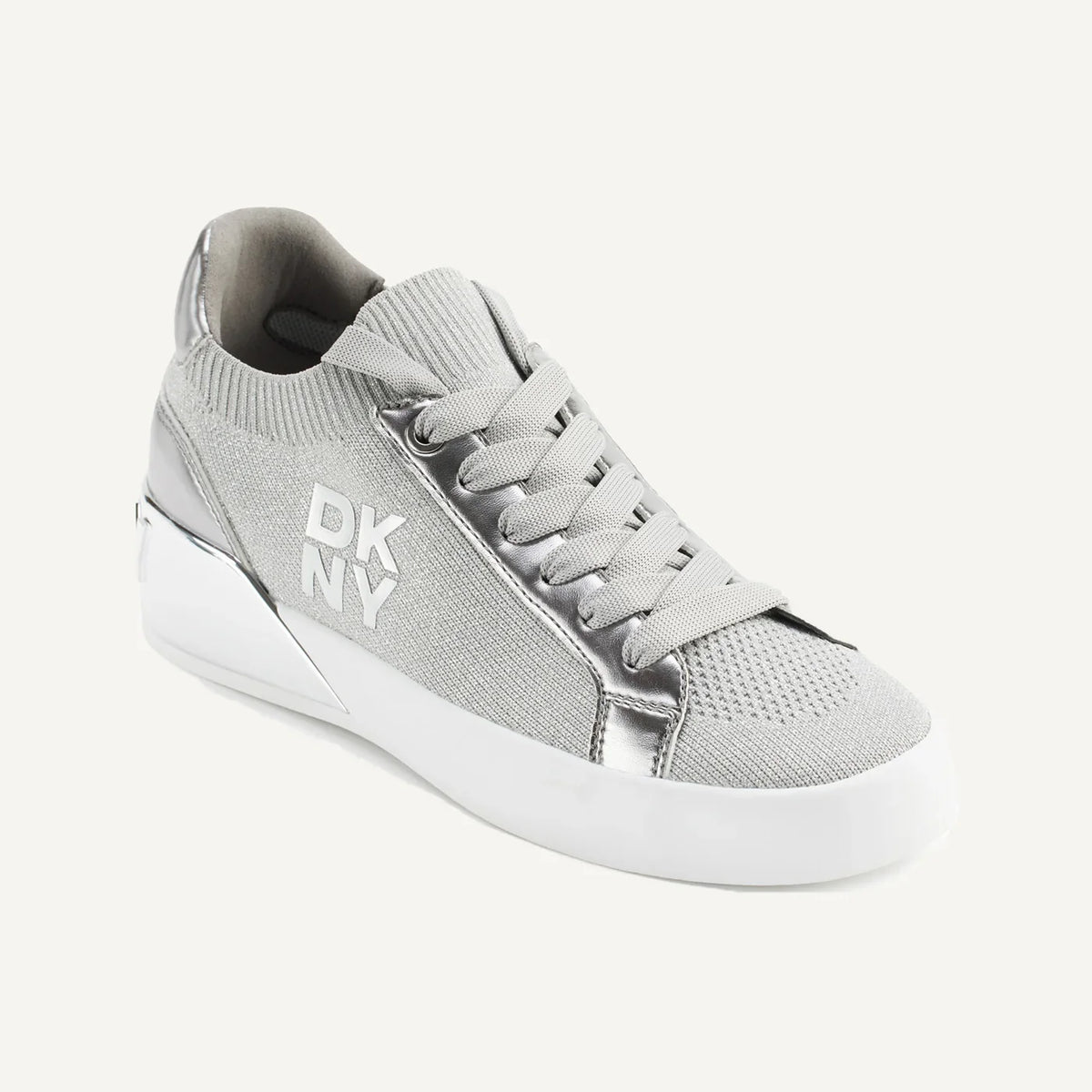 DNKY MALLORY LACE UP SNEAKER  8M