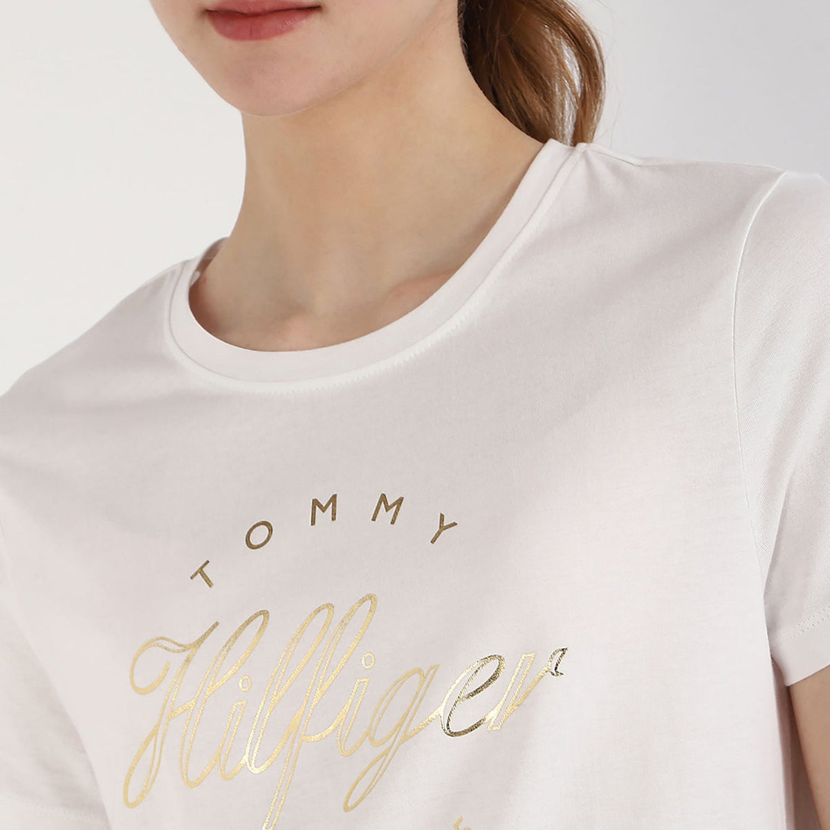 Tommy Hilfiger t-shirt size L