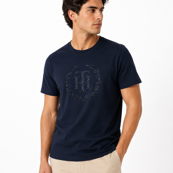 Tommy Hilfiger T-shirt Small