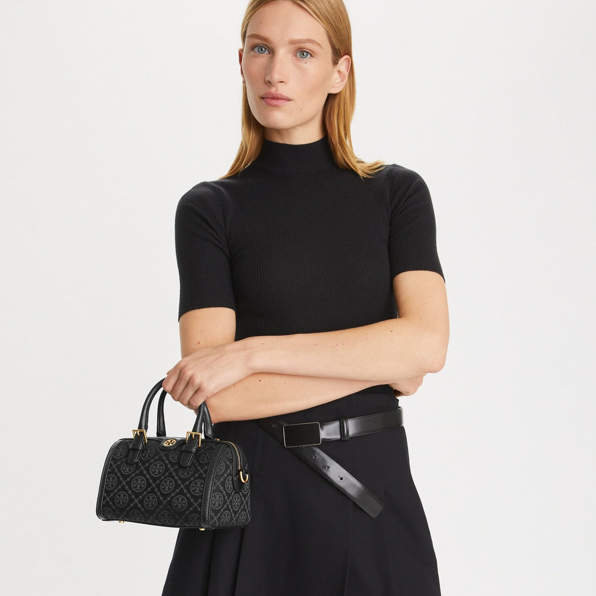 PETITE T MONOGRAM BARREL BAG TORY BURCH